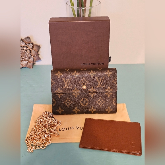 Louis Vuitton Handbags - Louis Vuitton Porte Tresor Etui Papiers Monogram Wallet